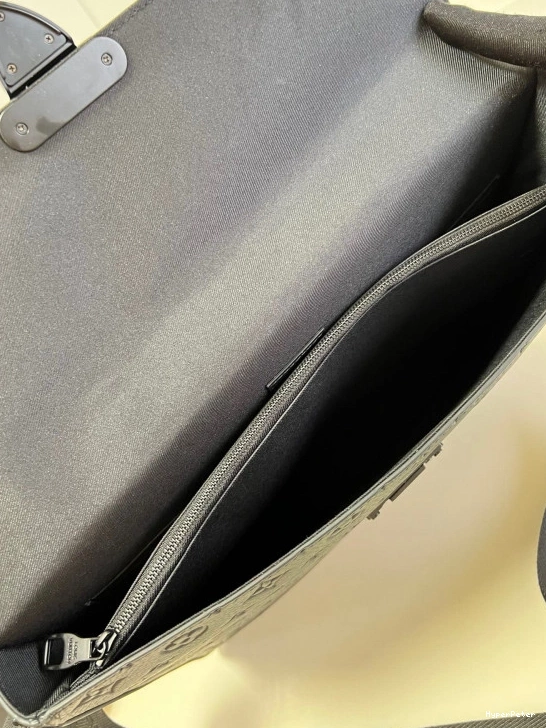LOCK S LOUIS VUITTON BRIEFCASE 0814